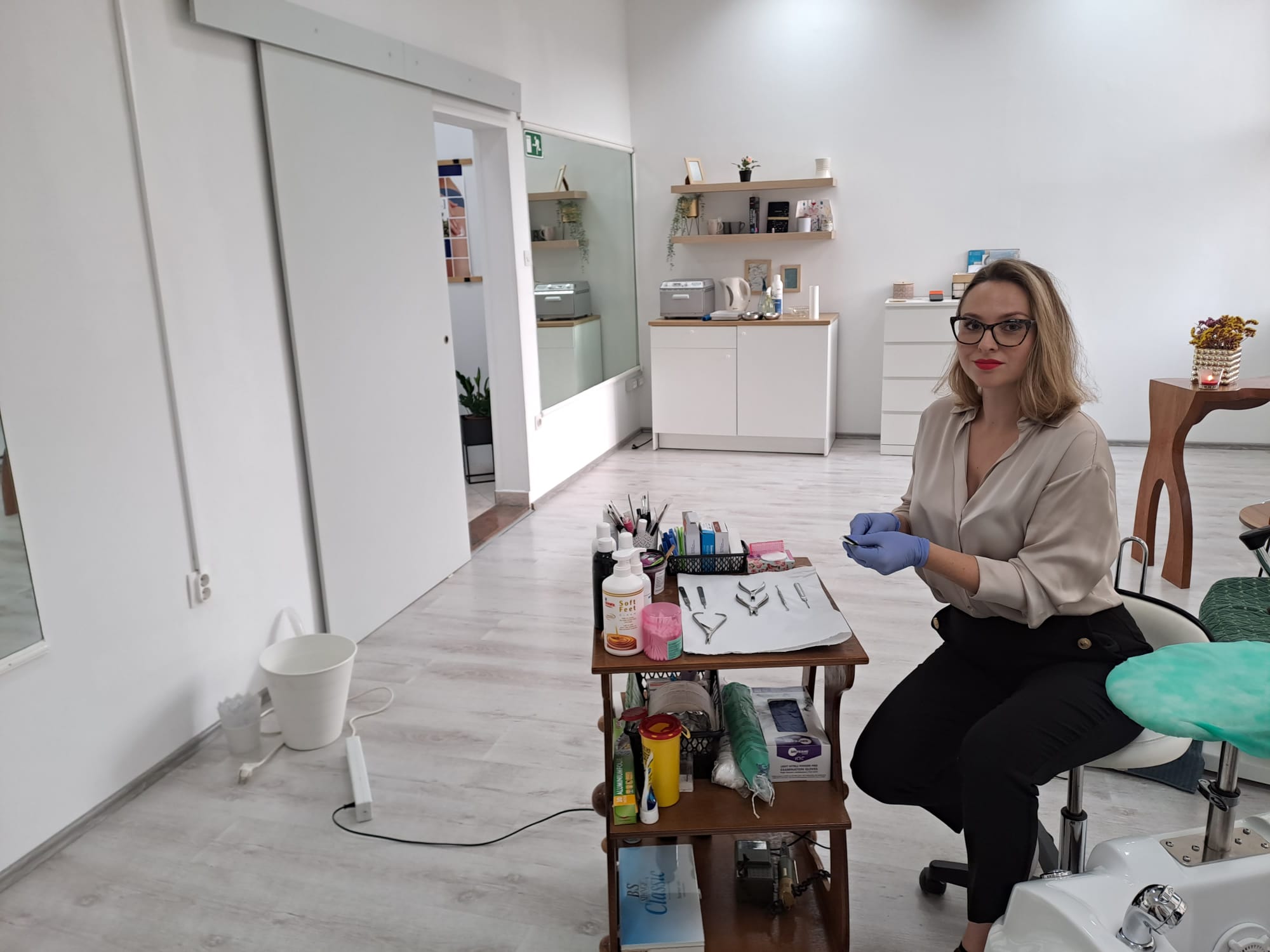DIJABETIČARIMA SU PRVO STOPALA NA ‘UDARU’ Pedikerka u Poreču posebno se bavi tim problemom